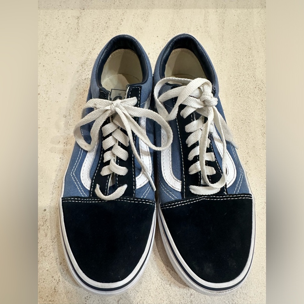 Vans Old Skool Shoes Sneakers Women’s sz 7.5 Blue two tone